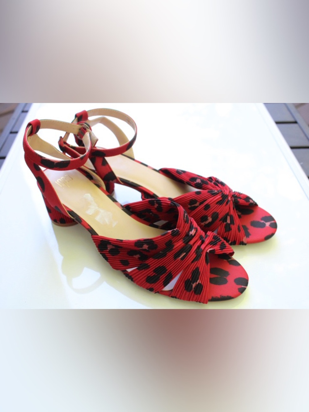 CAbi siren sandals